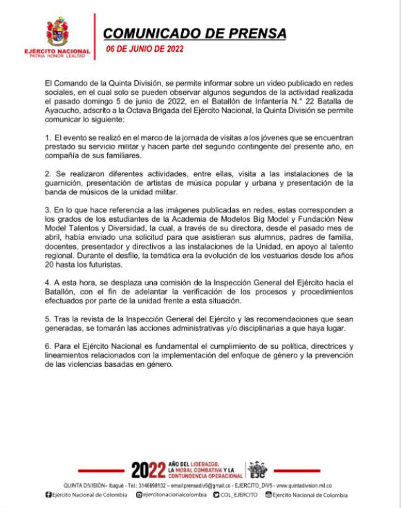 Polémica por desfile con mujeres en "body"