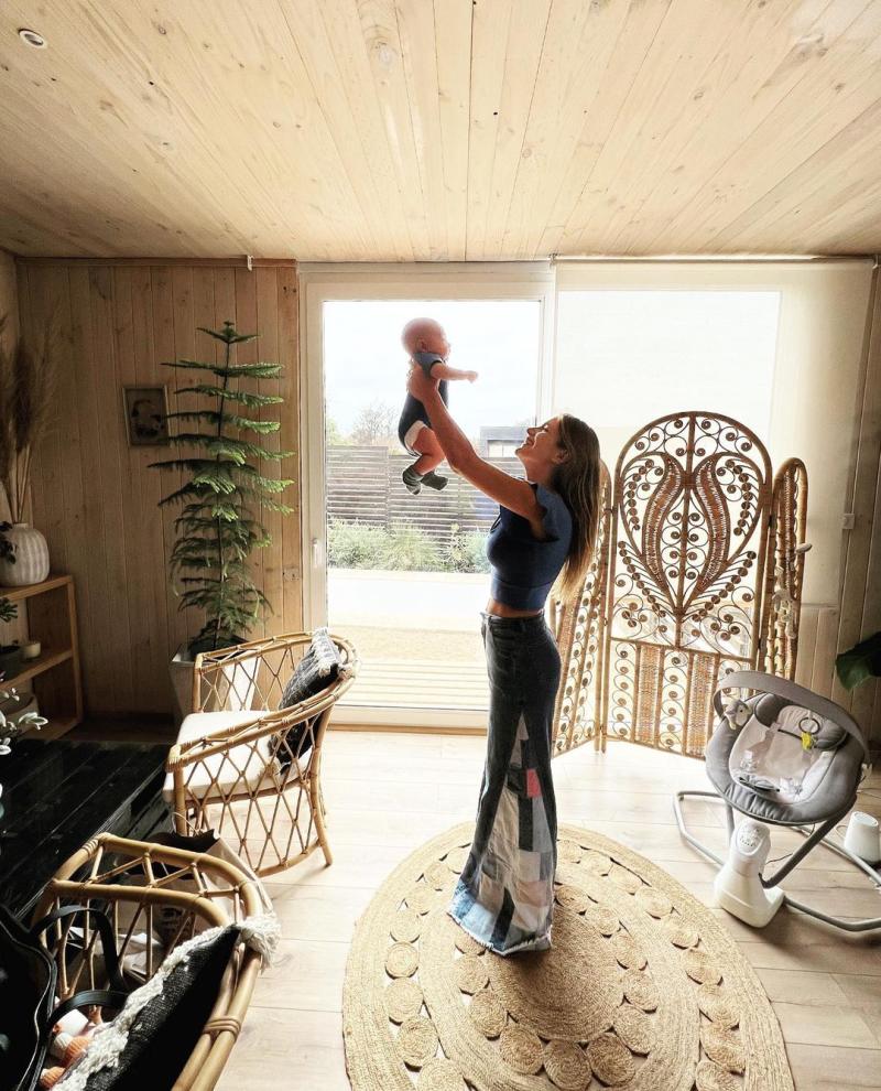 "Una sirena": Mayte Rodríguez encanta con foto bajo del mar