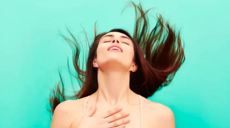 Doctora afirma que se deben recetar vibradores de forma gratuita a todas las mujeres