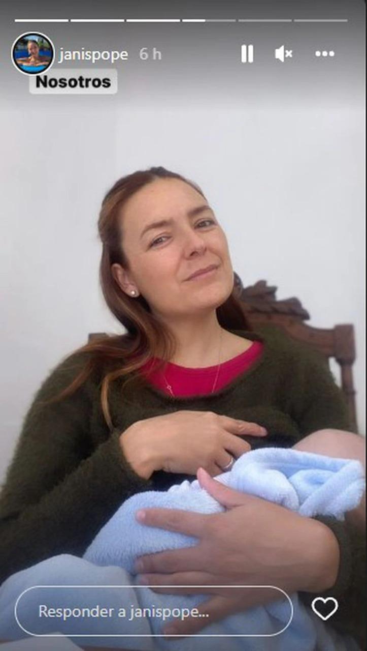 Janis Pope encanta con nuevas fotos junto a su bebé