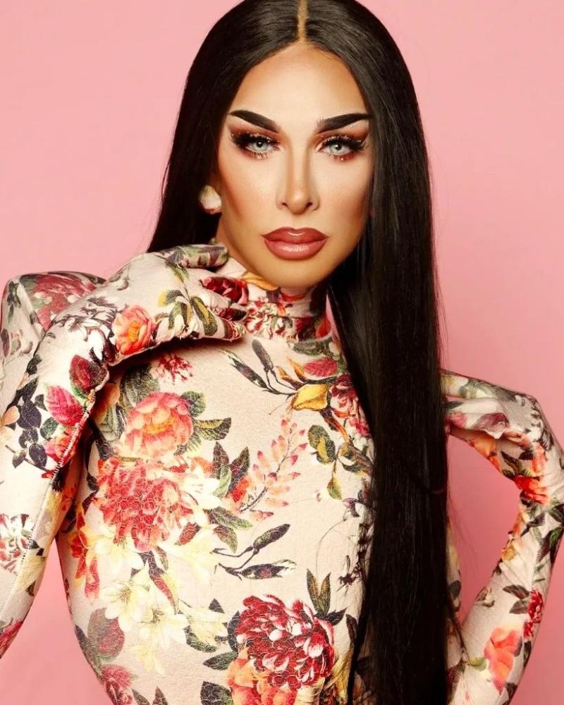 Carmen Farala se sincera en el Mes del Orgullo junto a AR13