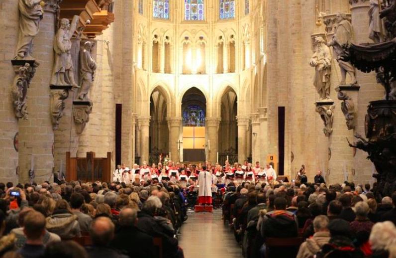 Iglesia anglicana dice no tener una definición de mujer: "Es complejo con la identidad de género"