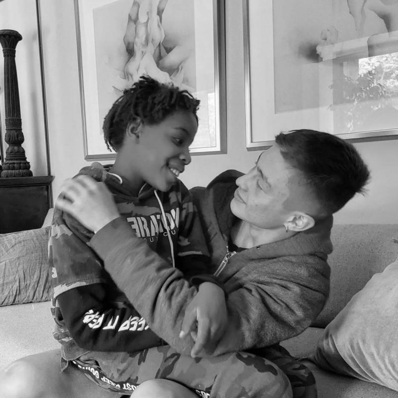 Martín Cárcamo emocionó con foto de sus hijos