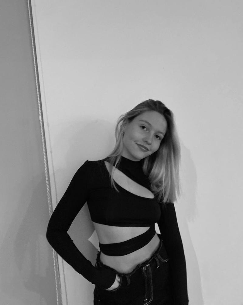 Alfonsina, la hija de Martín Cárcamo, se lució con su look