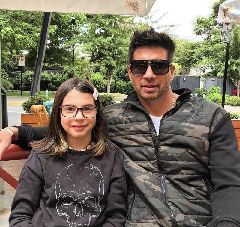 Mario Velasco y su hija