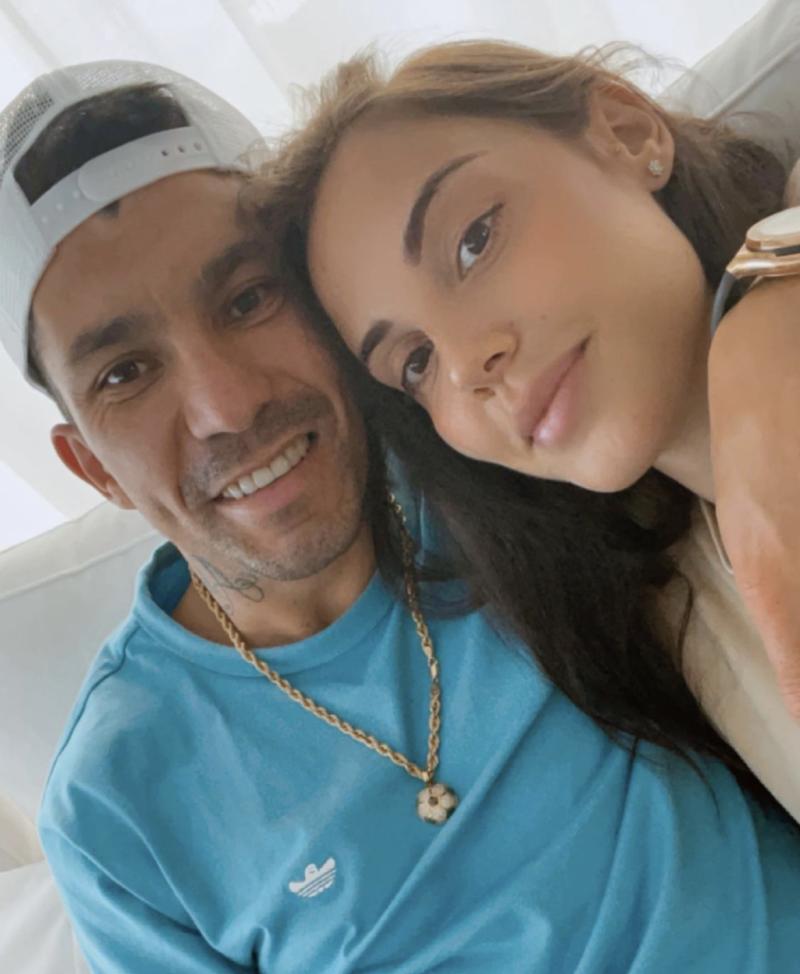 Gary Medel y Cristina Morales en medio de rumores de separación