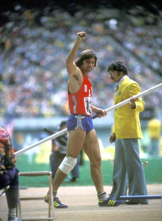 “Los atletas trans tienen demasiada ventaja”: Caitlyn Jenner levantó arduo debate sobre su postura