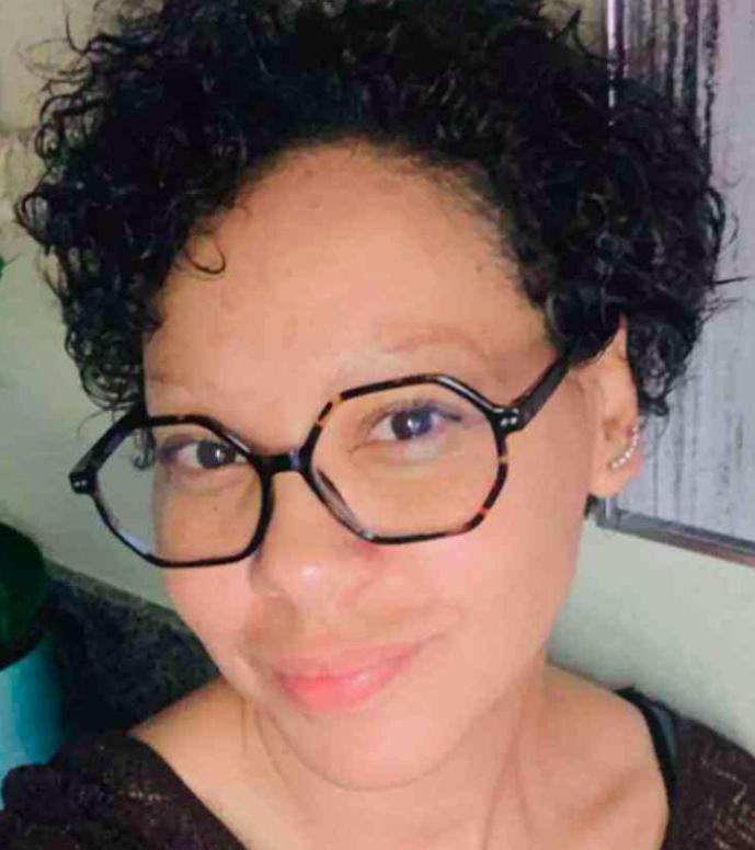 Indultan a mujer que mató al abusador que la traficaba en su adolescencia: “Inmensamente agradecida”