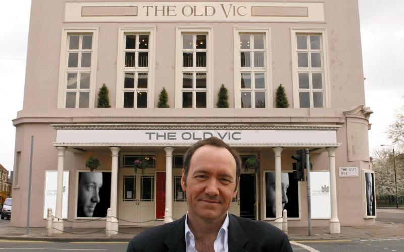 Kevin Spacey durante sus años en el Old Vic Theatre
