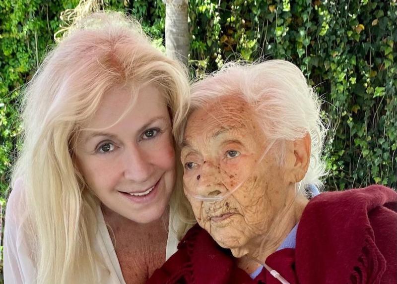 Laura Zapata y Eva Mange