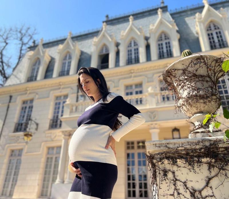 La esposa de Cristián Arriagada mostró sus 39 semanas de embarazo