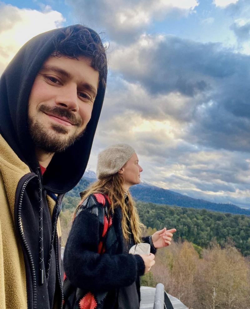 Pin Montané en el sur de Chile junto a Pedro Campos