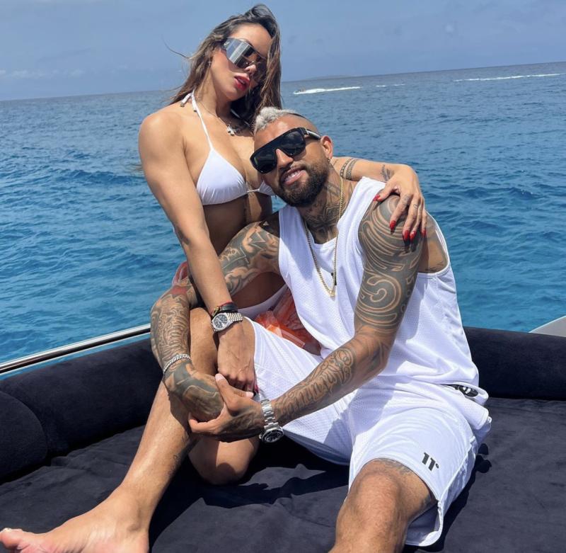 Sonia Isaza junto a Arturo Vidal