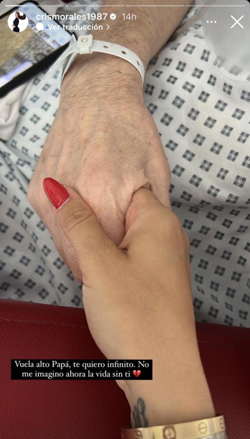 Cristina Morales anuncia la muerte de su padre