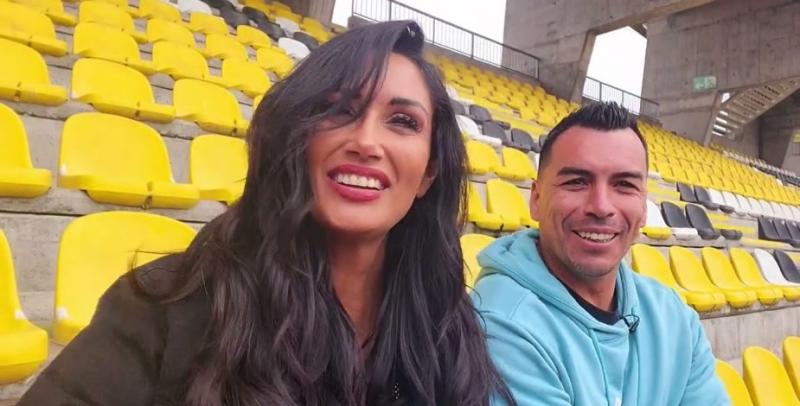 Pamela Díaz entrevistando a Esteban Paredes en "Sin editar"