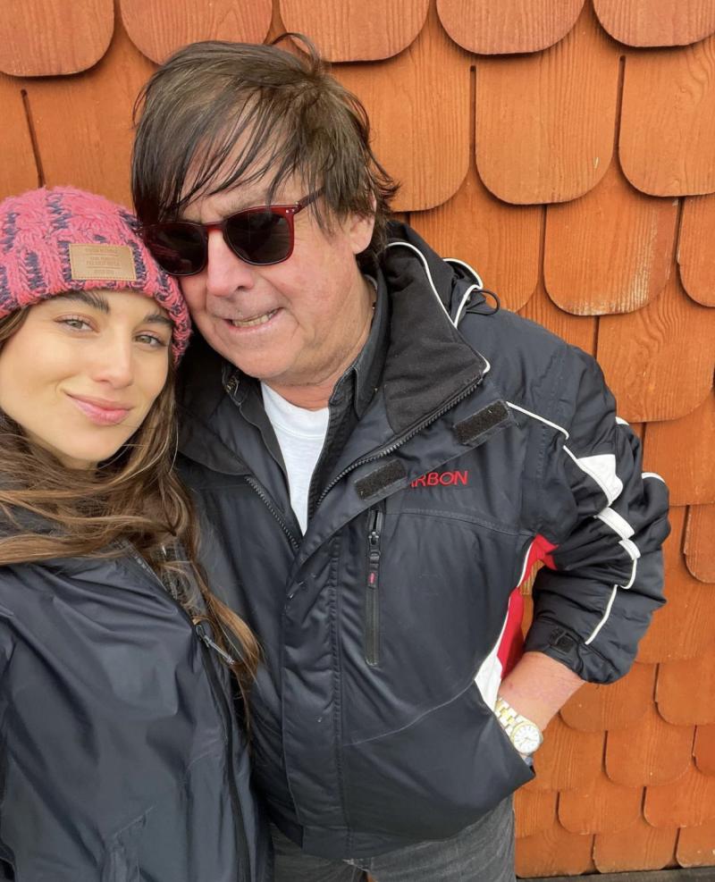 Tita Ureta recorriendo el sur de Chile junto a su padre