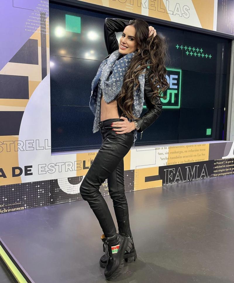 Adriana Barrientos - Instagram