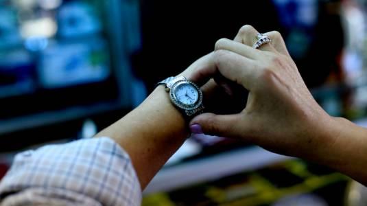 Cambio a horario de verano: Sepa cuándo se adelantarían los relojes