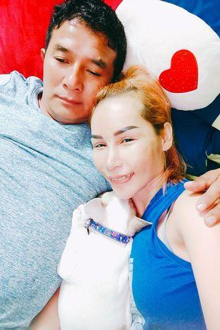 Mujer busca tres amantes para su esposo y les ofrece un pago mensual