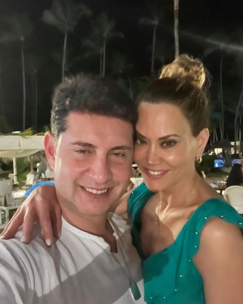 Daniella Campos celebra 46 años