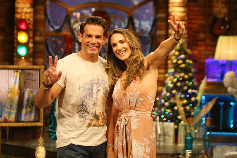 Angélica Castro junto a Cristián de la Fuente