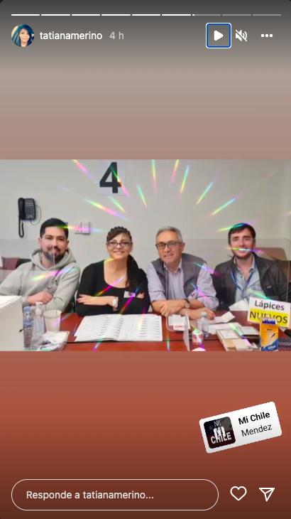 Tatiana Merino siendo vocal de mesa