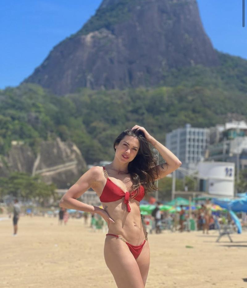 Daniela Colett - Instagram