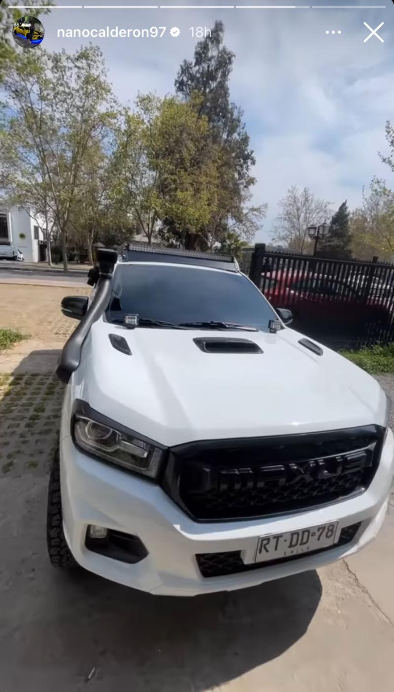 Camioneta de Nano Calderón