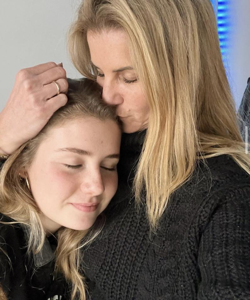 Patricia Larraín junto a Laura