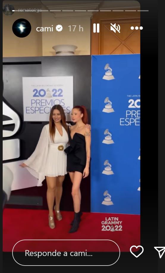 Cami Gallardo sorprende al lucir llamativo look “sin cejas” en la previa de los Grammy Latinos 2022