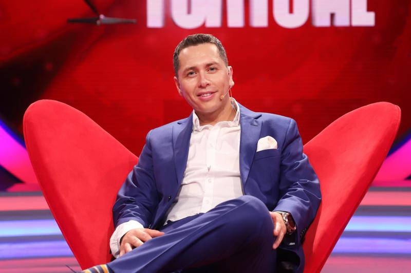 "Hasta los 19 años dormí en una mediagua": Karol Lucero se confesará hoy en “Juego Textual”