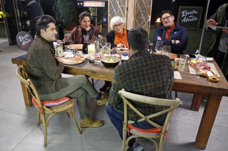 "Es maravilloso reencontrarnos”: Mariana Loyola y Teresita Reyes llegan a “Socios de la parrilla”