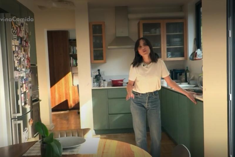 Departamento de Camila Hirane en "La Divina Comida"