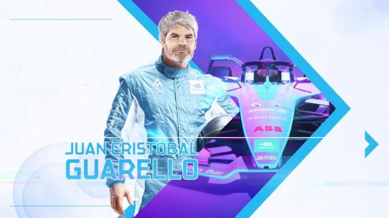 Juan Cristóbal Guarello