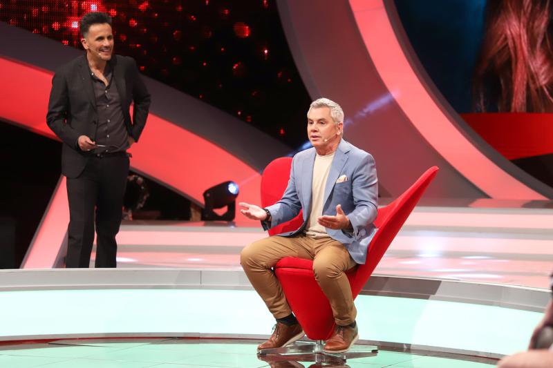 “Me amenazaban de muerte”: José Miguel Viñuela recordó polémica por corte de pelo a camarógrafo