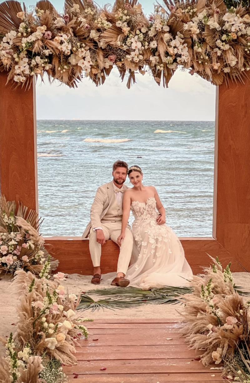 Belén Soto y Branko Bacovich en su matrimonio