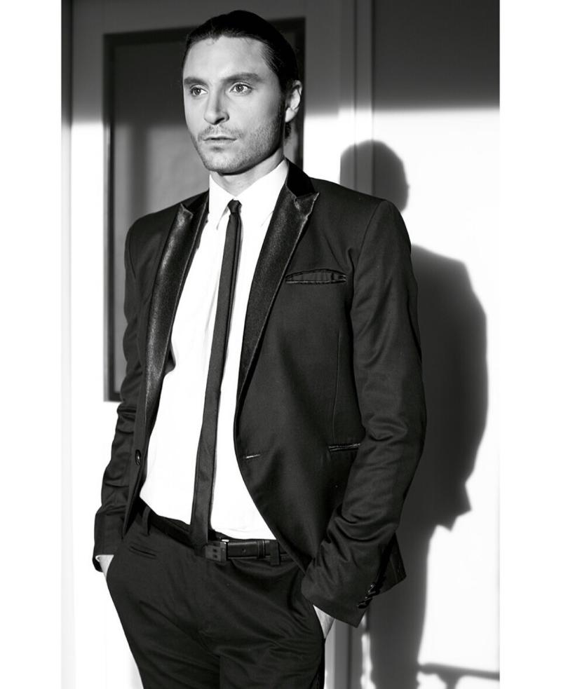 Santiago Meneghello - Instagram