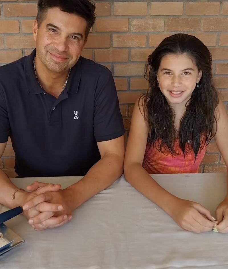 Mario Velasco y su hija Julieta