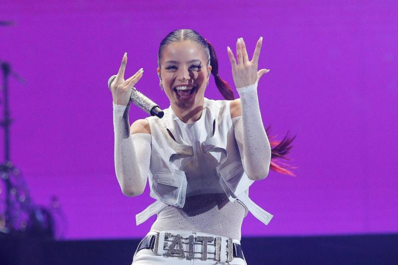 "Terminó siendo una noche increíble": Emilia Mernes habló de su triunfo en la Quinta Vergara