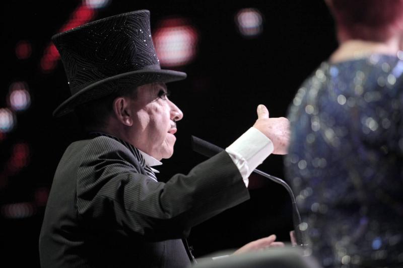 "Eso está fuera de competencia": El enojo de Aníbal Pachano por acción de participante en "Aquí se baila"