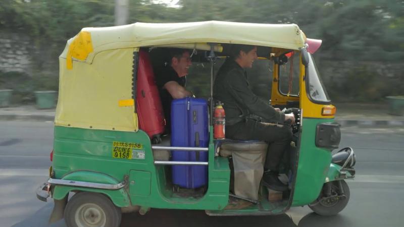 Jorge Zabaleta y Pancho Saavedra vivirán peligrosos momentos por las calles de Delhi