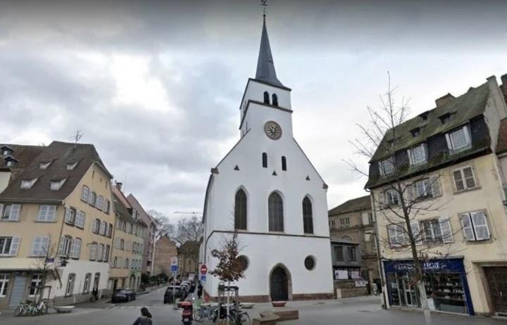 Iglesia donde se realizó el polémico espectáculo