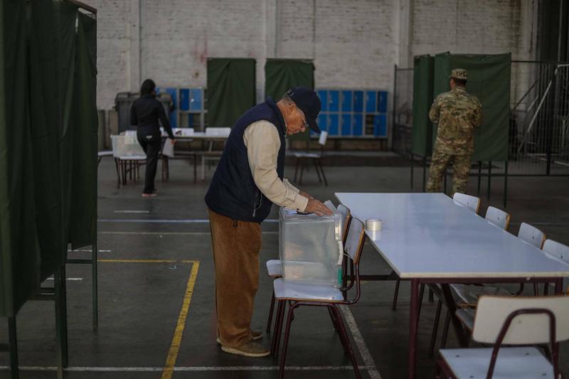 Elecciones domingo 7 de mayo