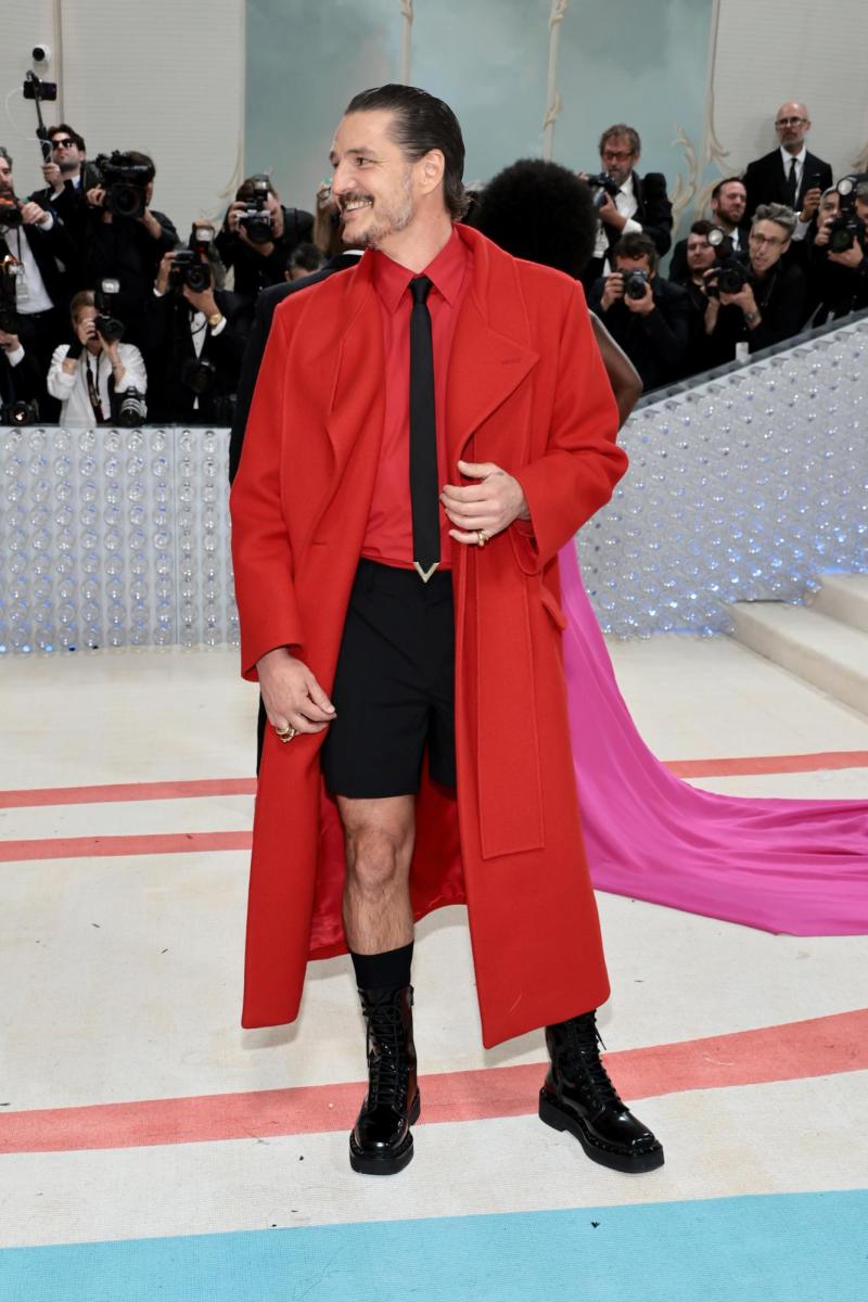 Pedro Pascal en su paso por la Met Gala