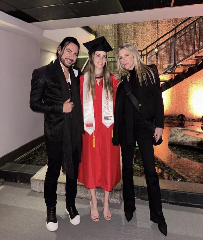 Beto Cuevas presume importante logro académico de su hija mayor