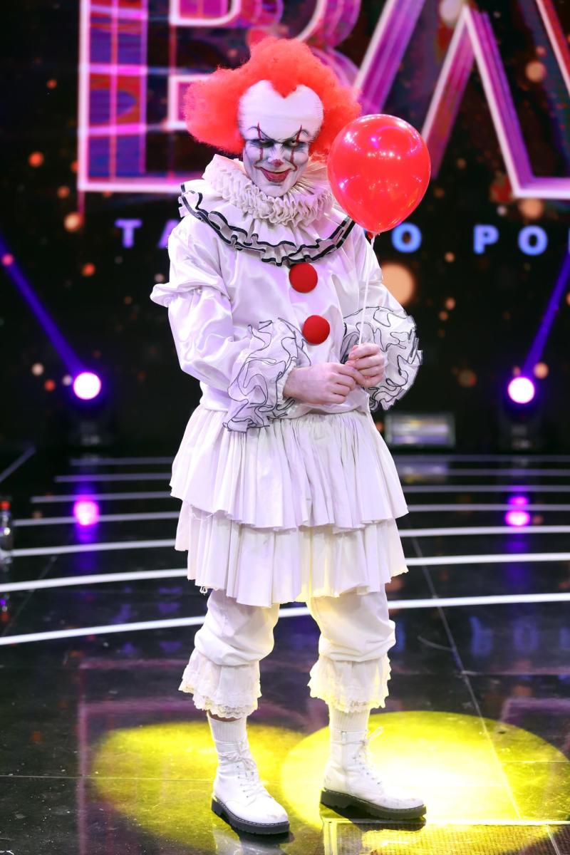 Tomás González como el payaso de “It”.