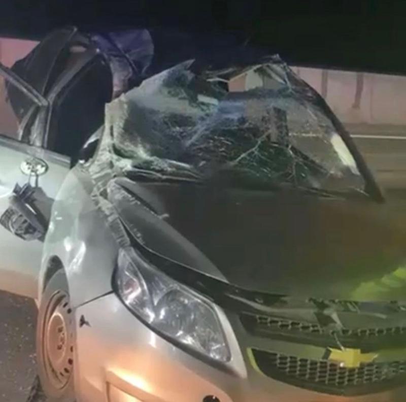 Recordada ganadora de Rojo sufrió accidente en auto.