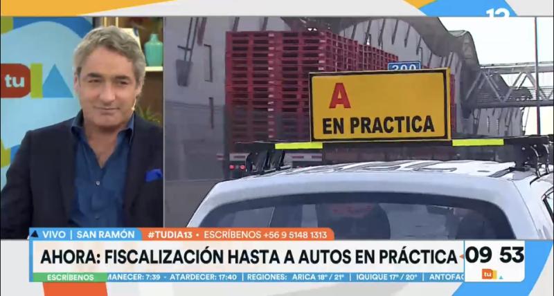 Vehículo de escuela de manejo fue detenido en San Ramón