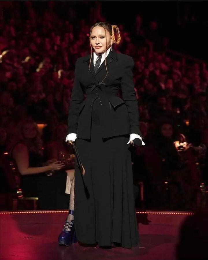 Actualizan estado de salud de Madonna tras infección bacteriana