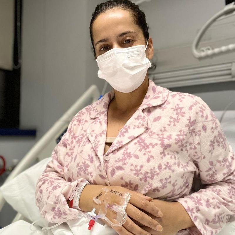 Mila Correa revela cirugía post cáncer de mama